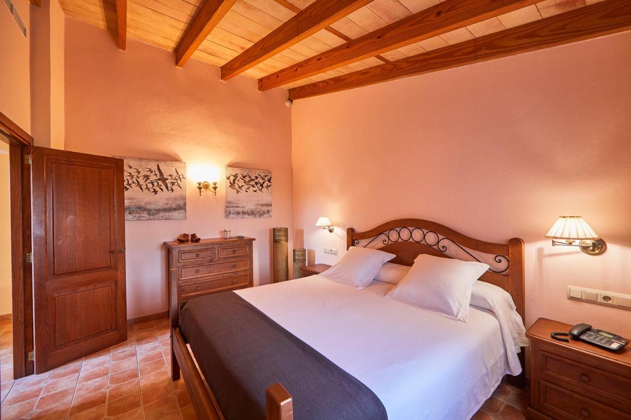 Agroturismo Es Quatre Cantons Binissalem Buitenkant foto